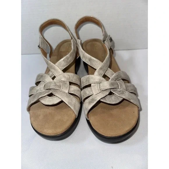 Clarks Women's Tuleah Cross Metallic Leather Sz 10 - Picture 2 of 9